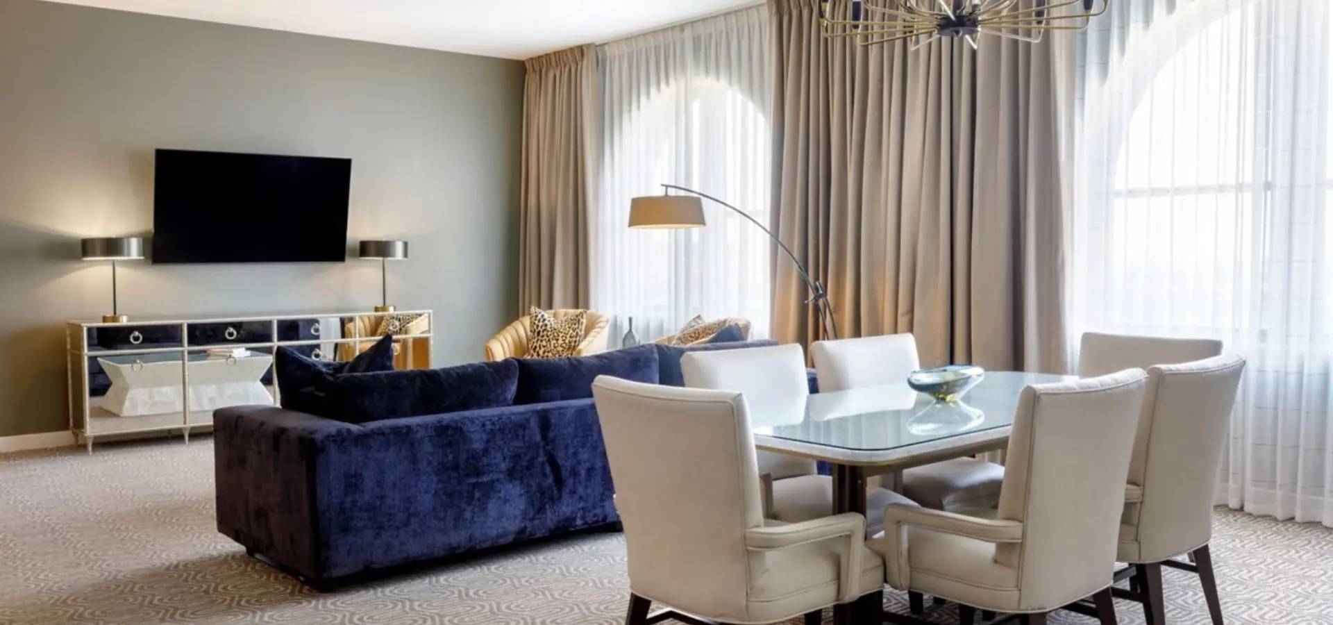 1757322740035ak dalga presidential suite 28689classic hor