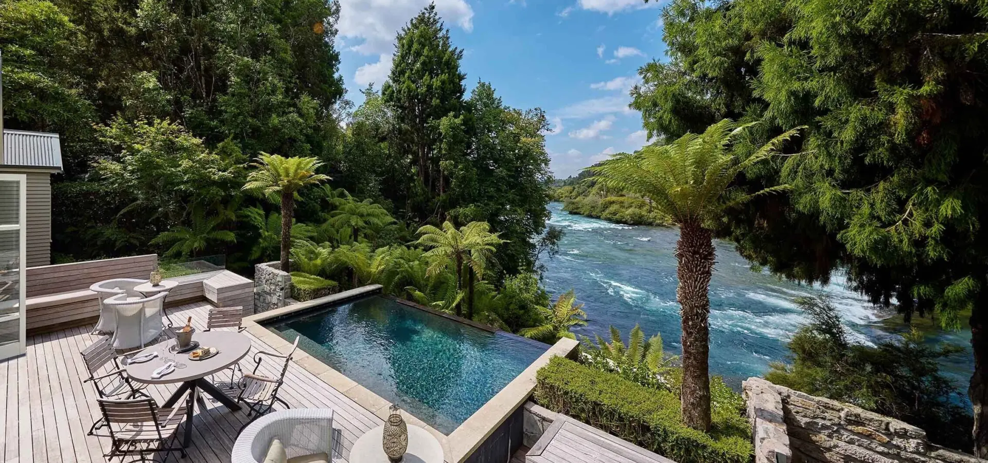 1744879565471 Alex van Heeren Cottage Feature