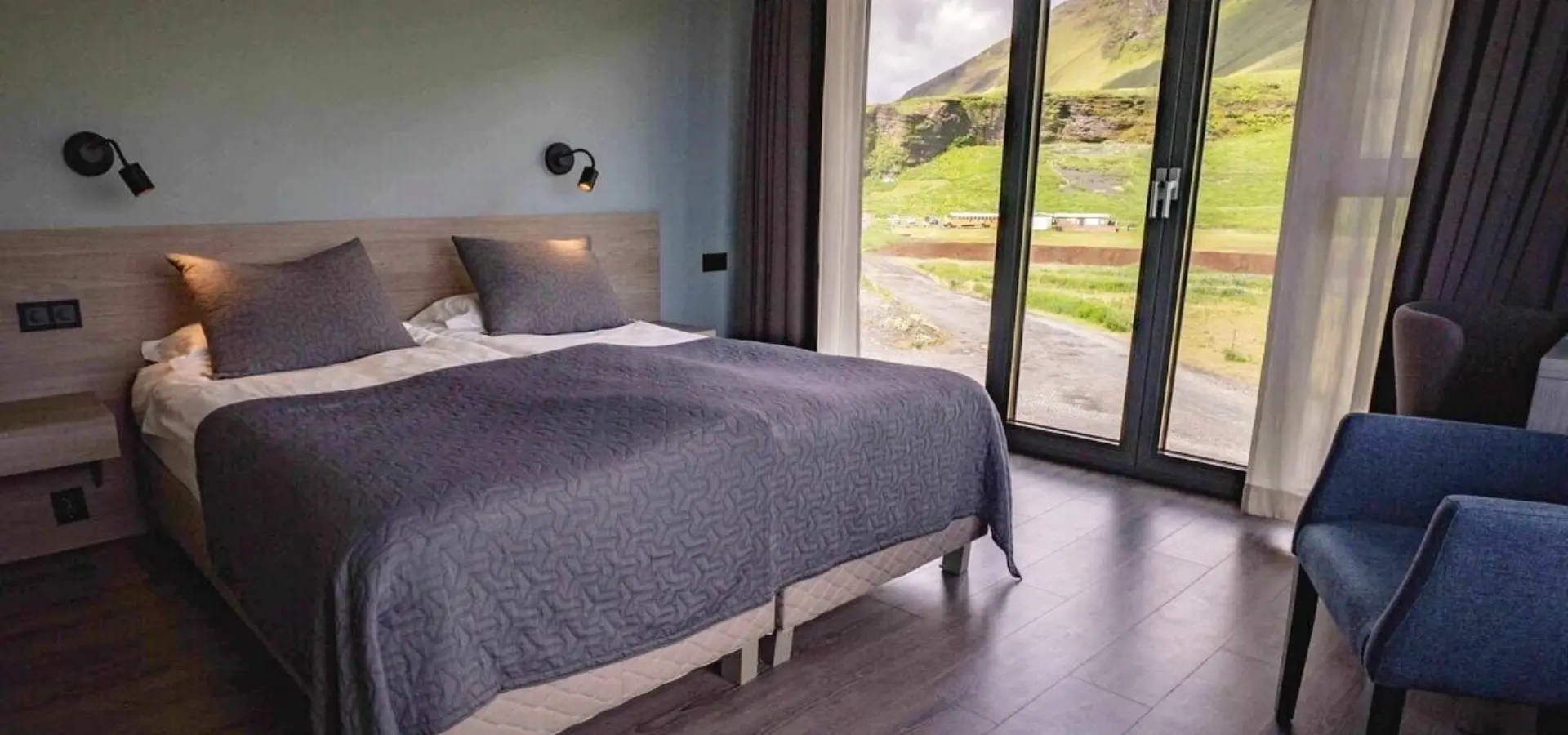 1743576548022 66ea2d 7d4b9a51b889434b980b261b251bdde6mv2 11zon