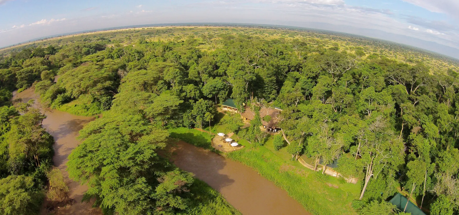 Uganda accomm ishashawildernesscamp aerialview02 b
