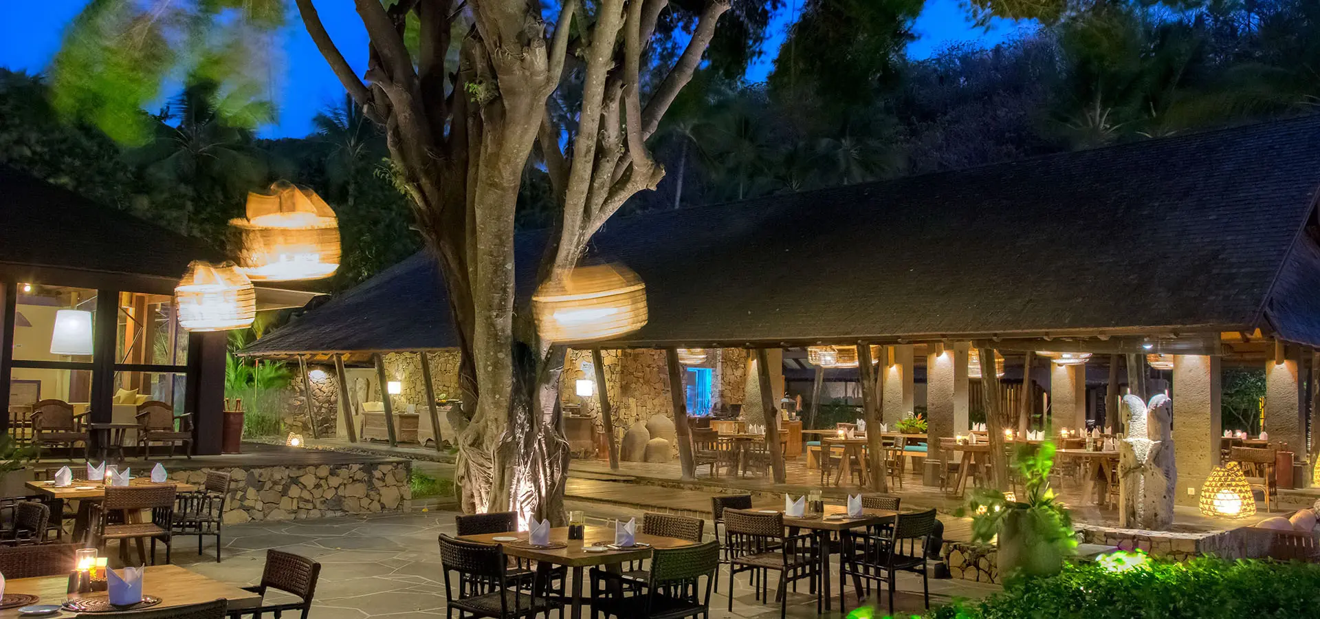 1749315930298 warung restaurant 4