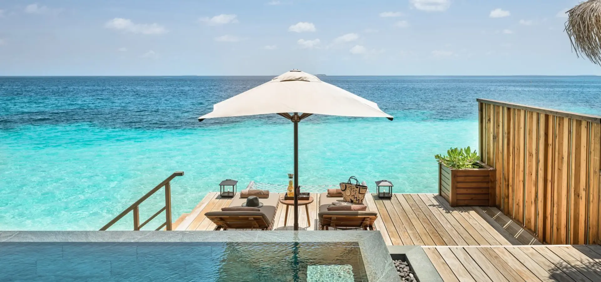 Joali watervilla 2 e1569662904572 1600x900