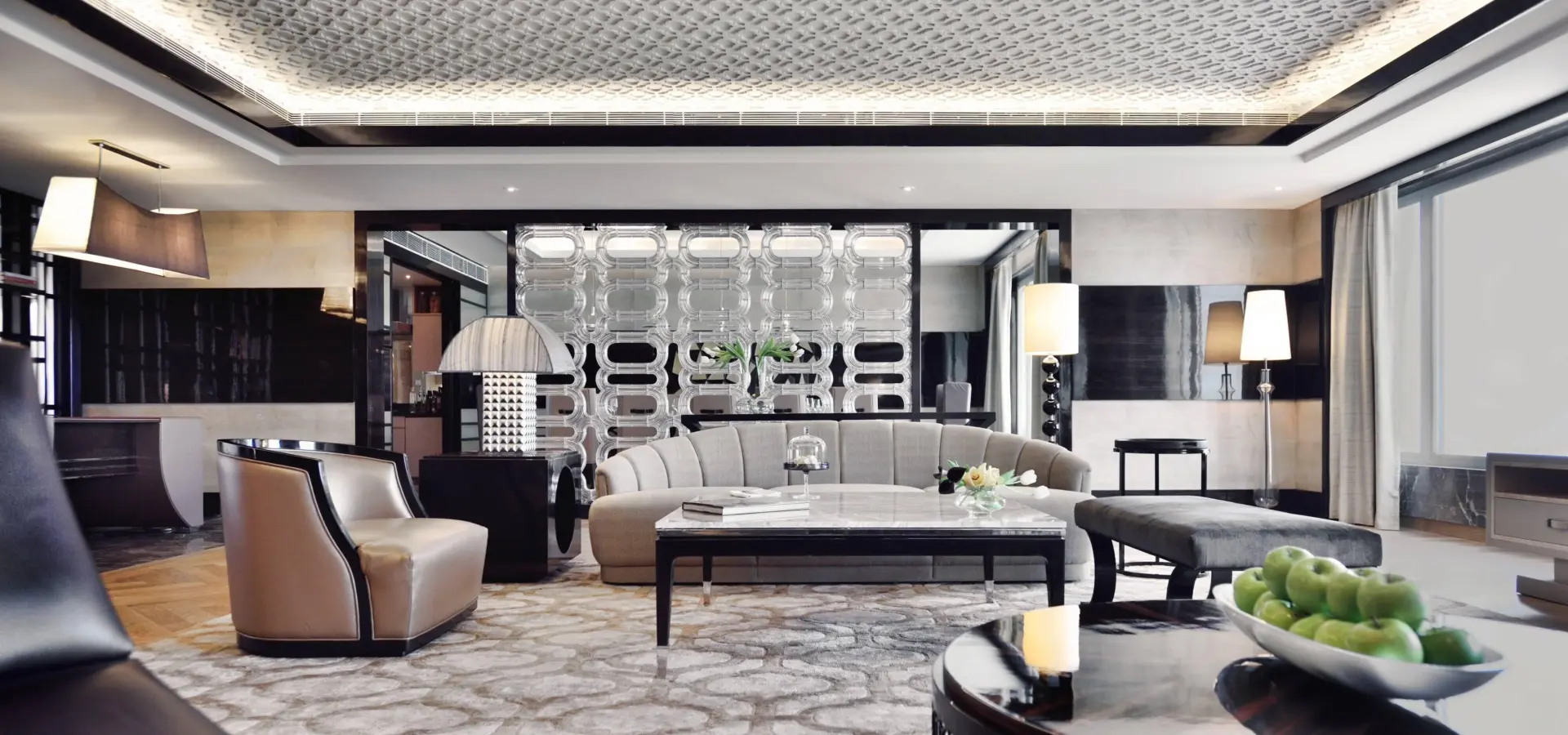 1732889850878 delap suite 0037 hor wide