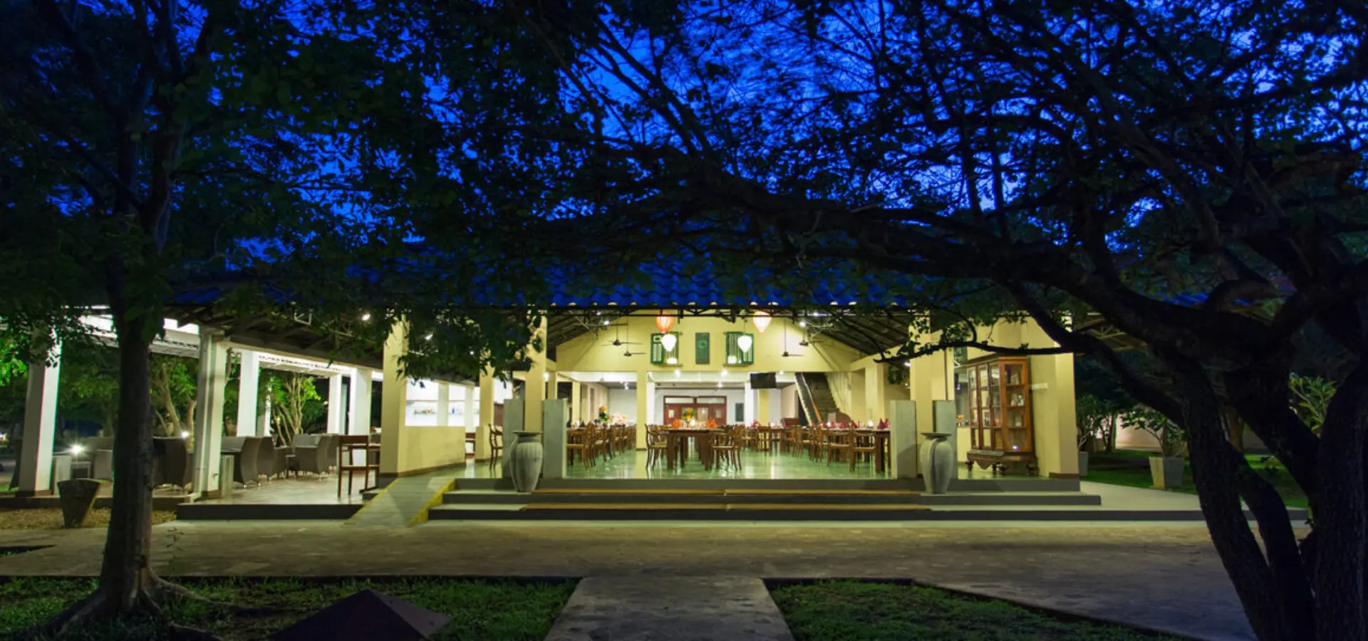 Kassapa lion rock resort iii