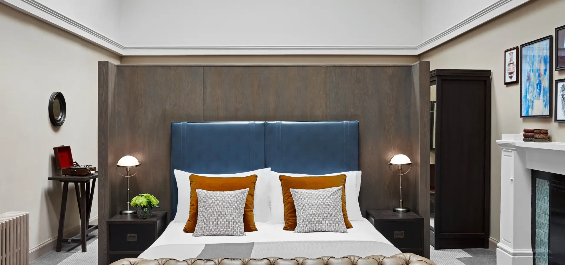 One bed king suite