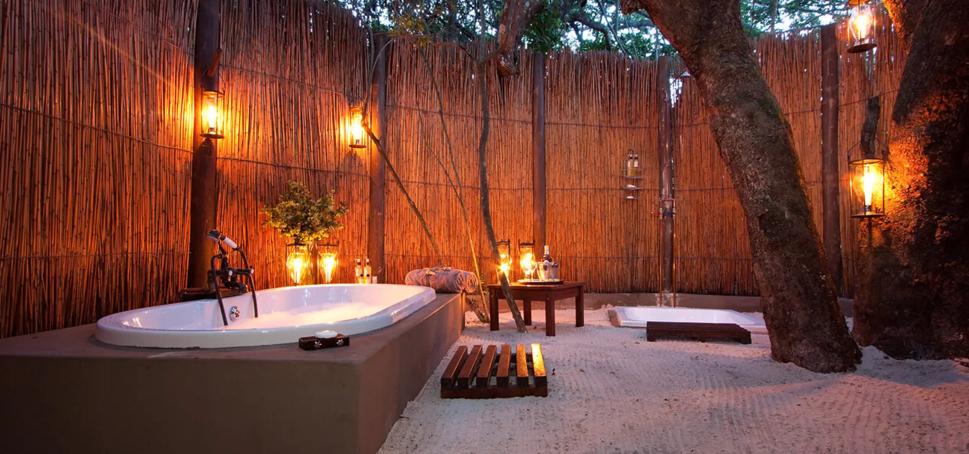 Kosi Outside Bathroom l