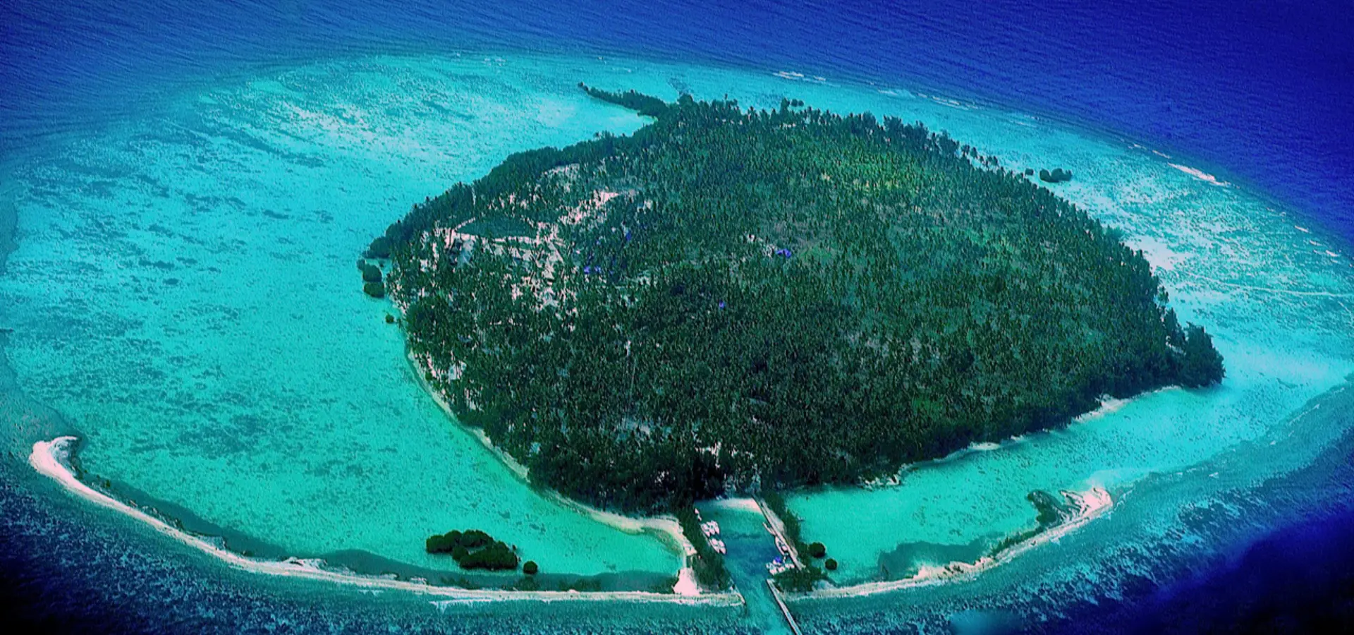 Kura kura resort vi