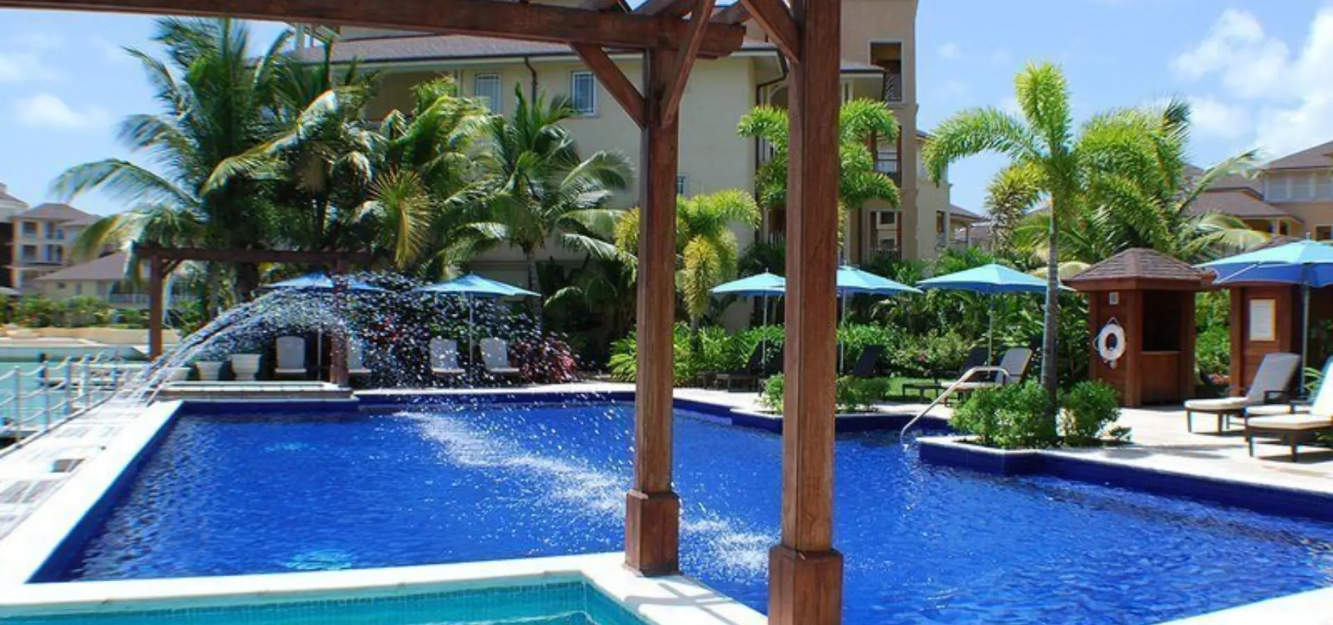High res pool jpeg 800x800 q85 subsampling 2