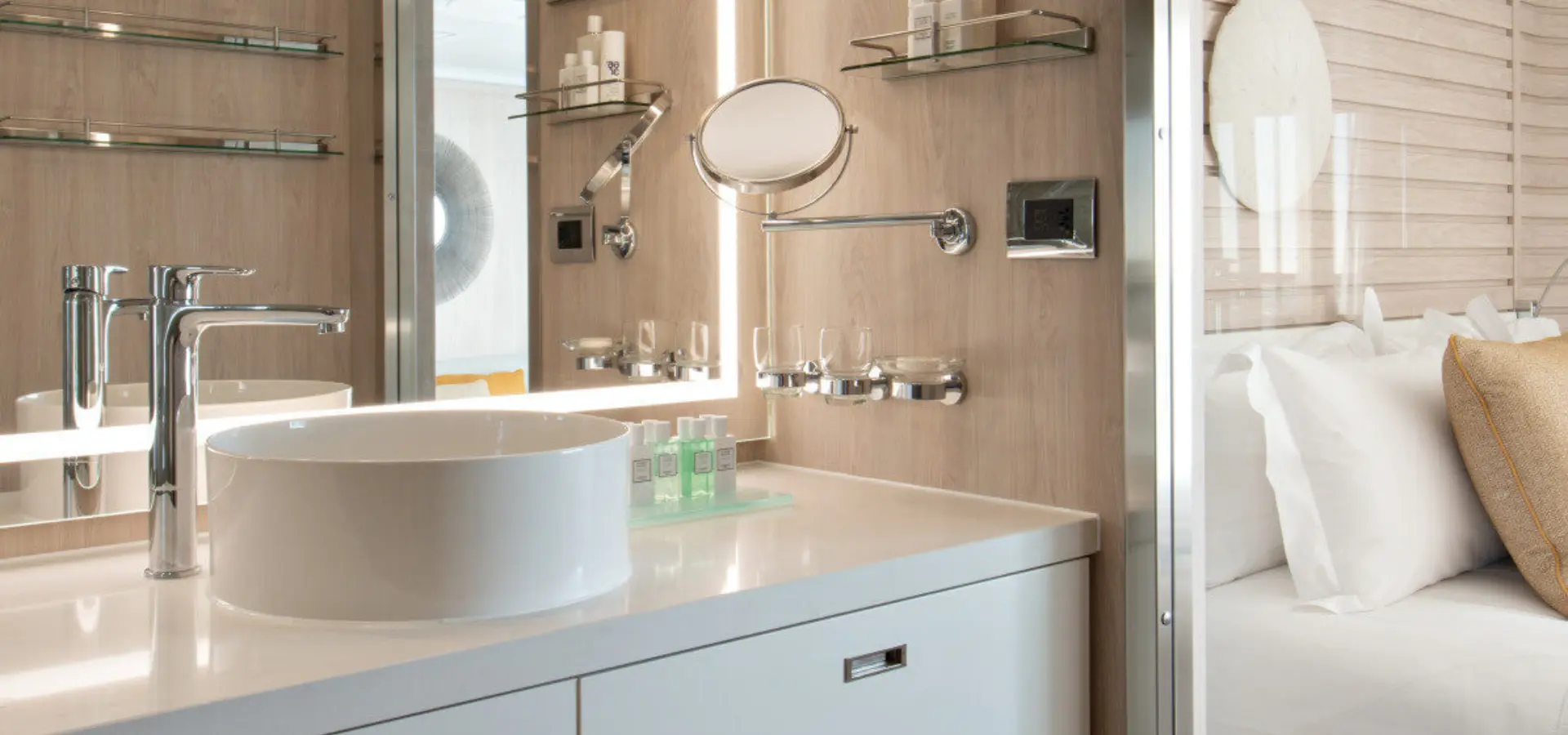 504b shooting life style le bougainville hd 2 avril19ponant nicolas matheus 1