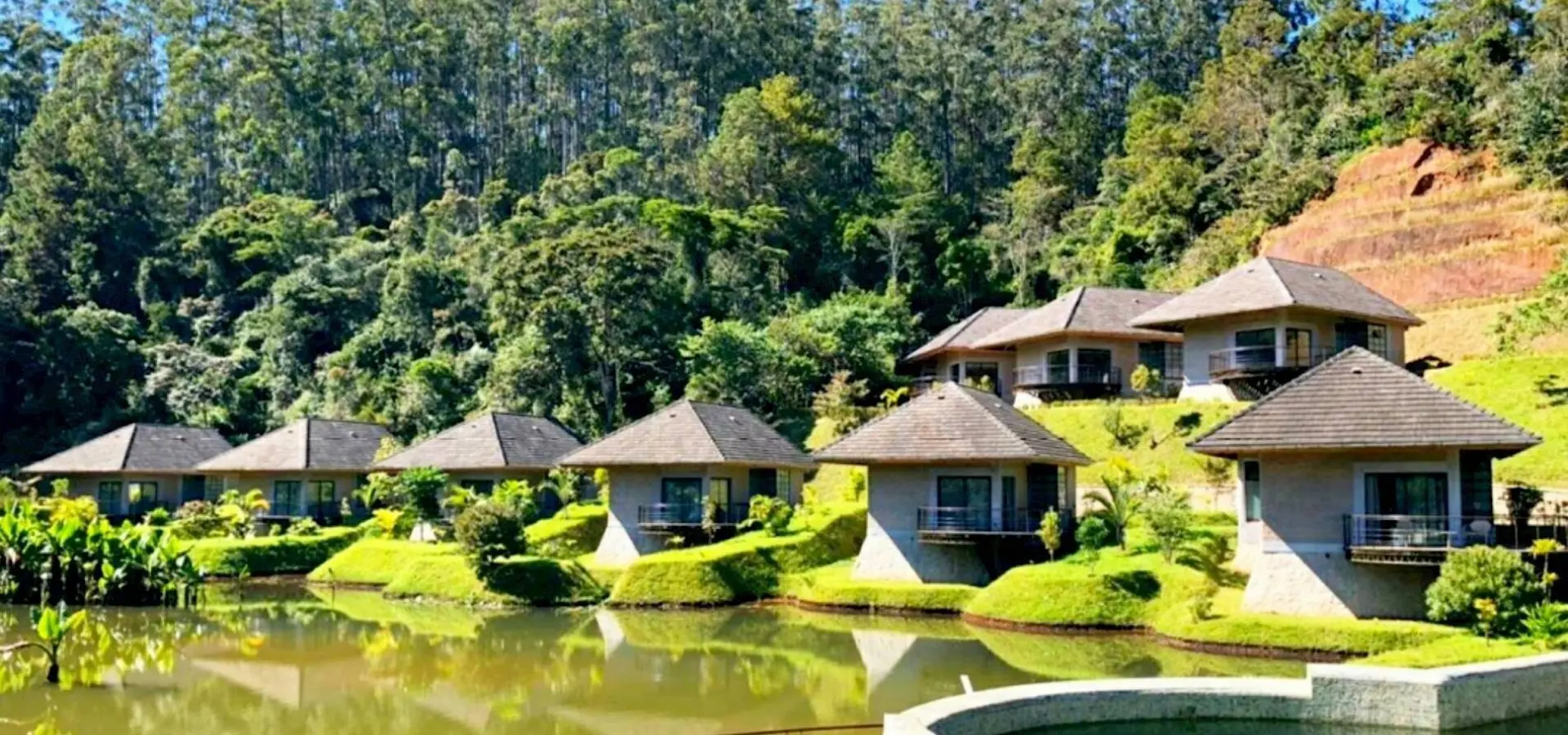 Le lodge1 1900x950