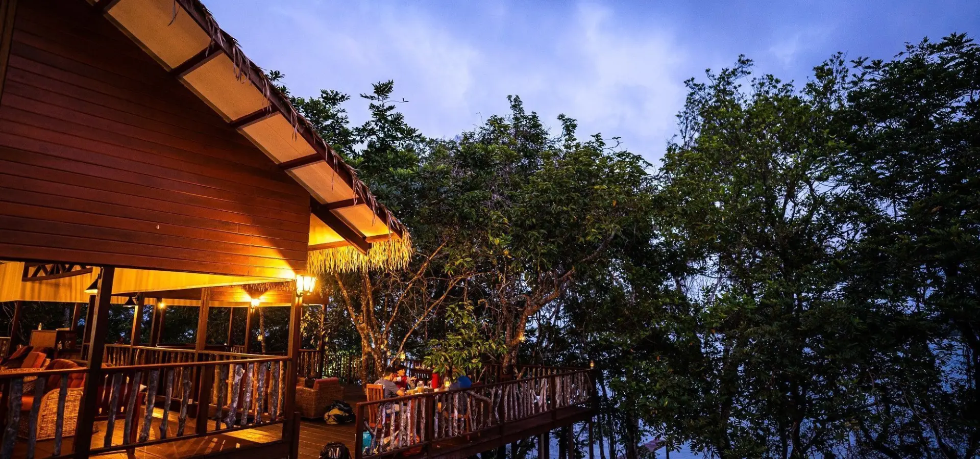 Kyle de nobrega gabon loango 10 of 81 1 2000x1024