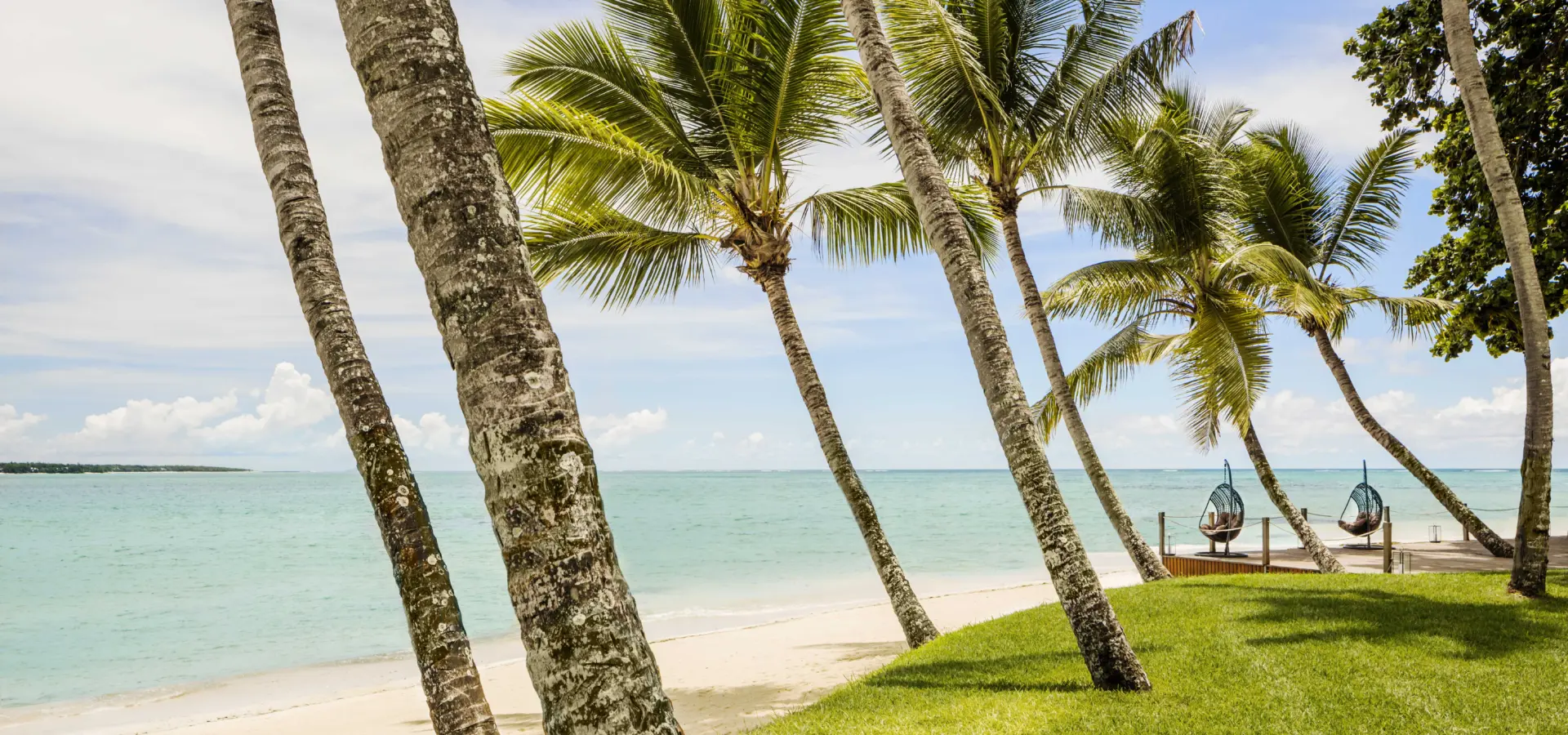 Oo lesaintgeran resort beach views