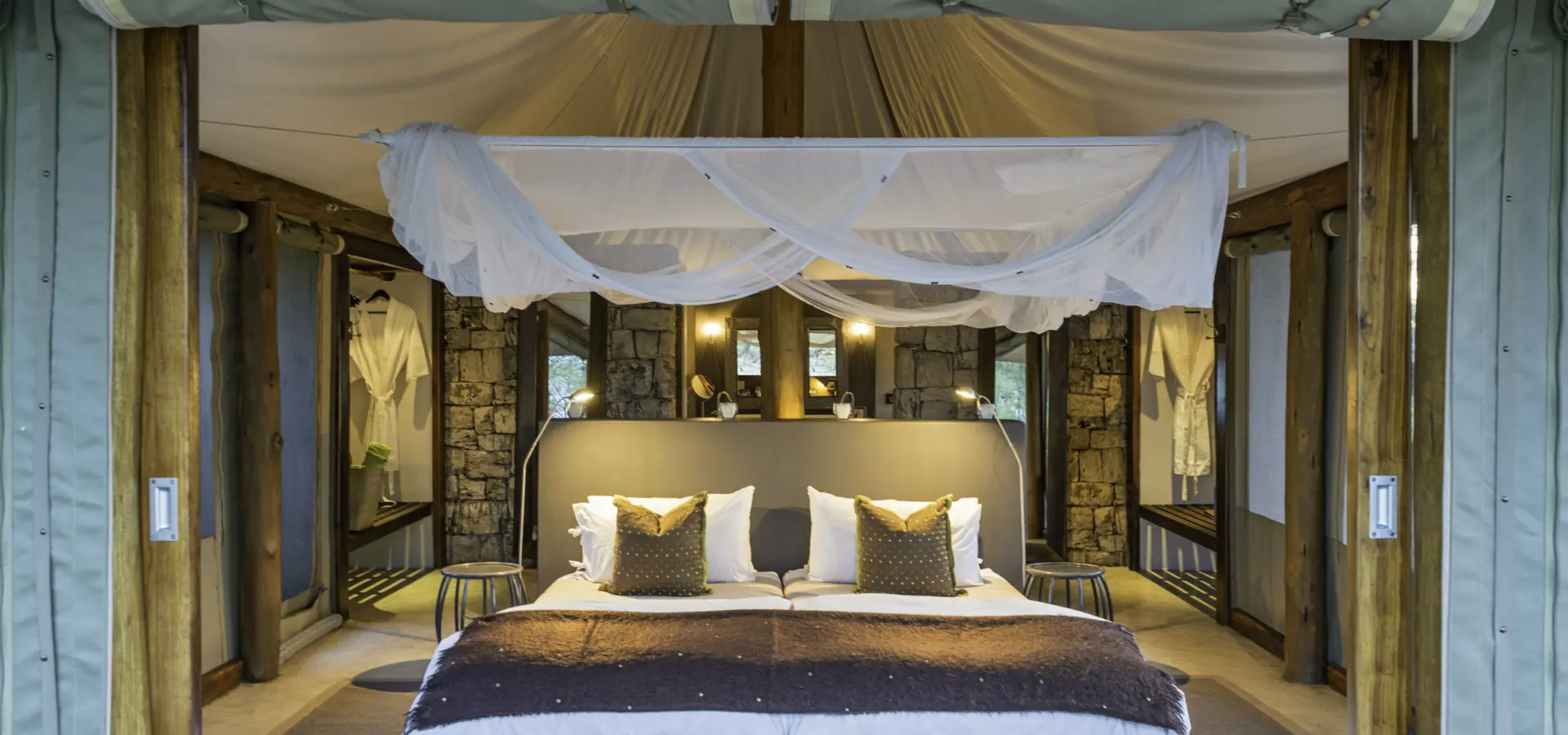 Onguma tented camp 0214