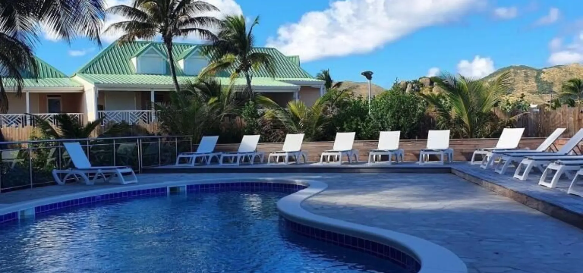 Orient beach hotel zwembad