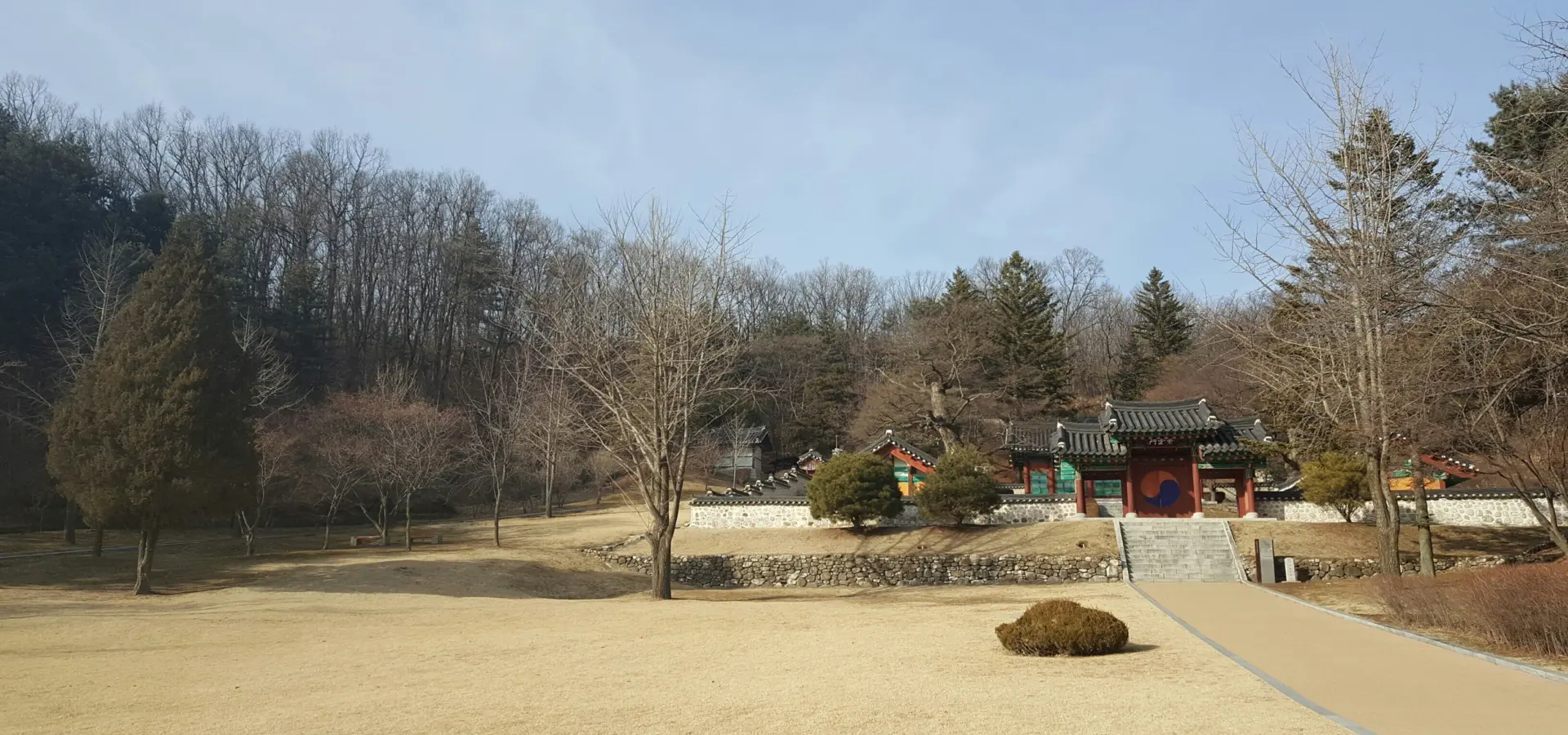 1765356805496hyunje cho l5yj6lf5kpg unsplash