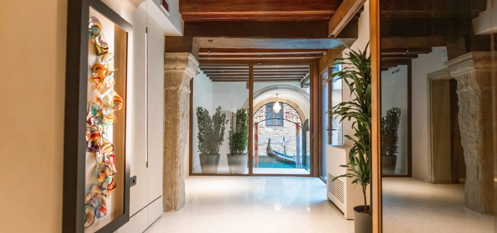 1737044125381 Palazzetto My Venice Hall 1 2048x1365