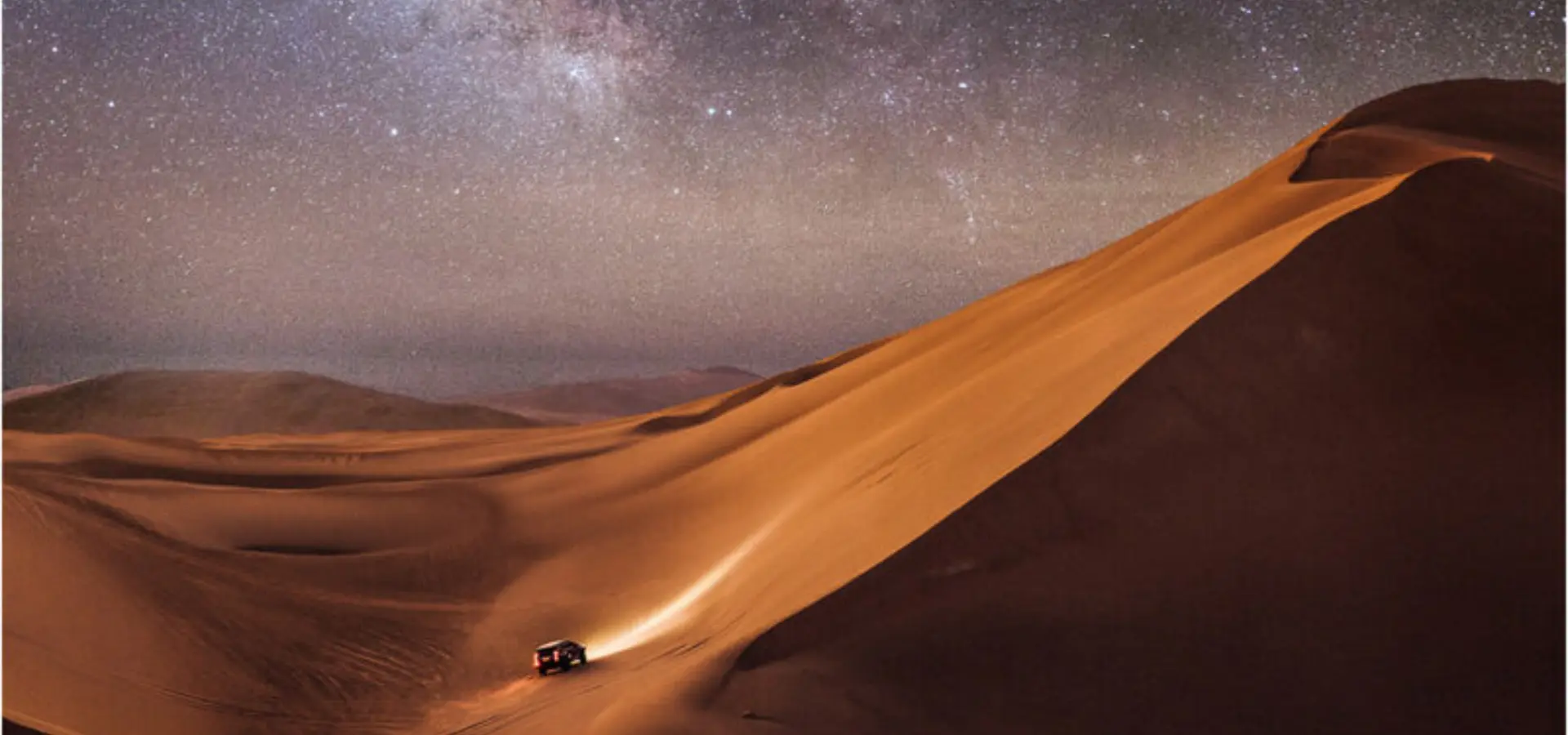 Desierto noche 800x460