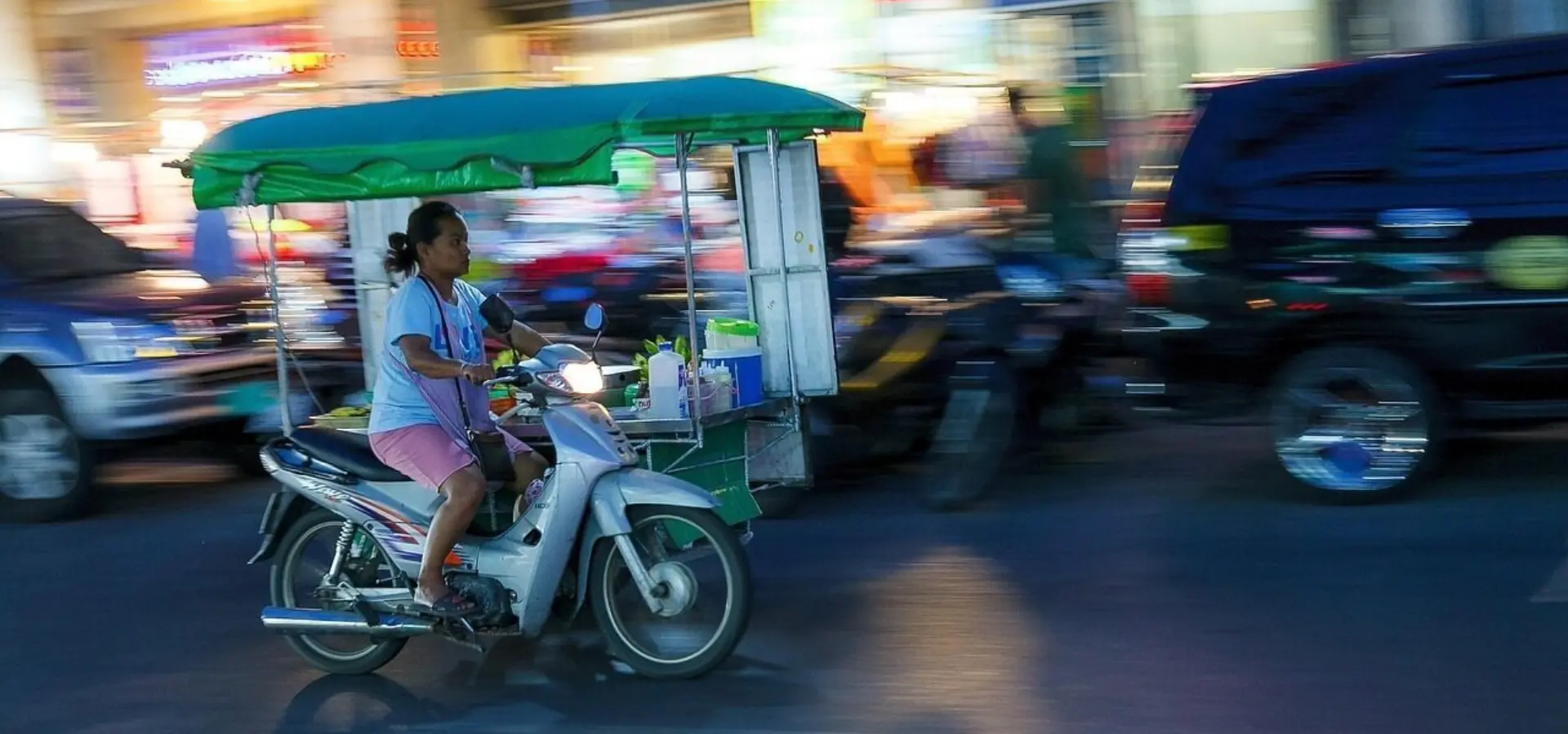 1757518715133panning 11392921280