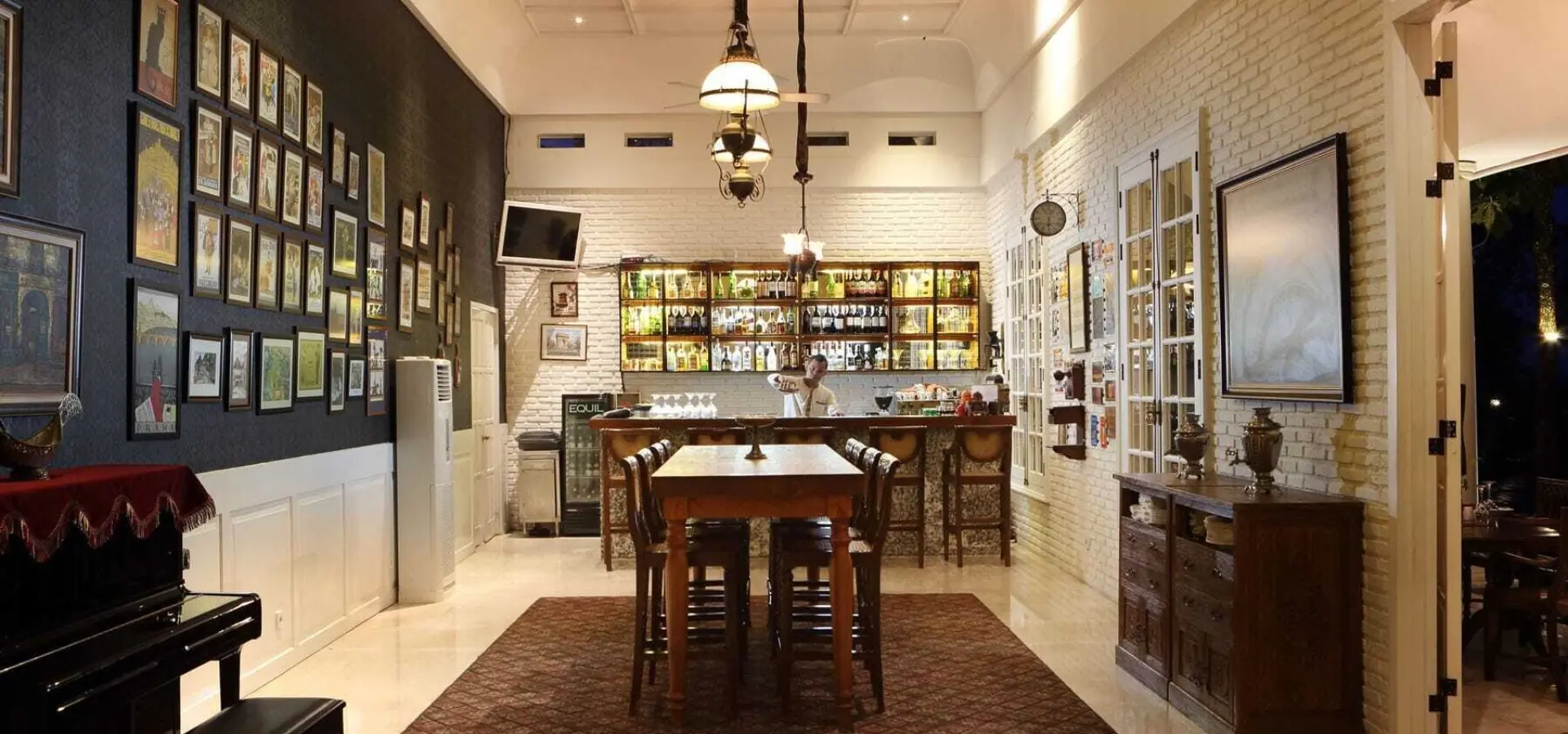 1737185850231 Patio Bar