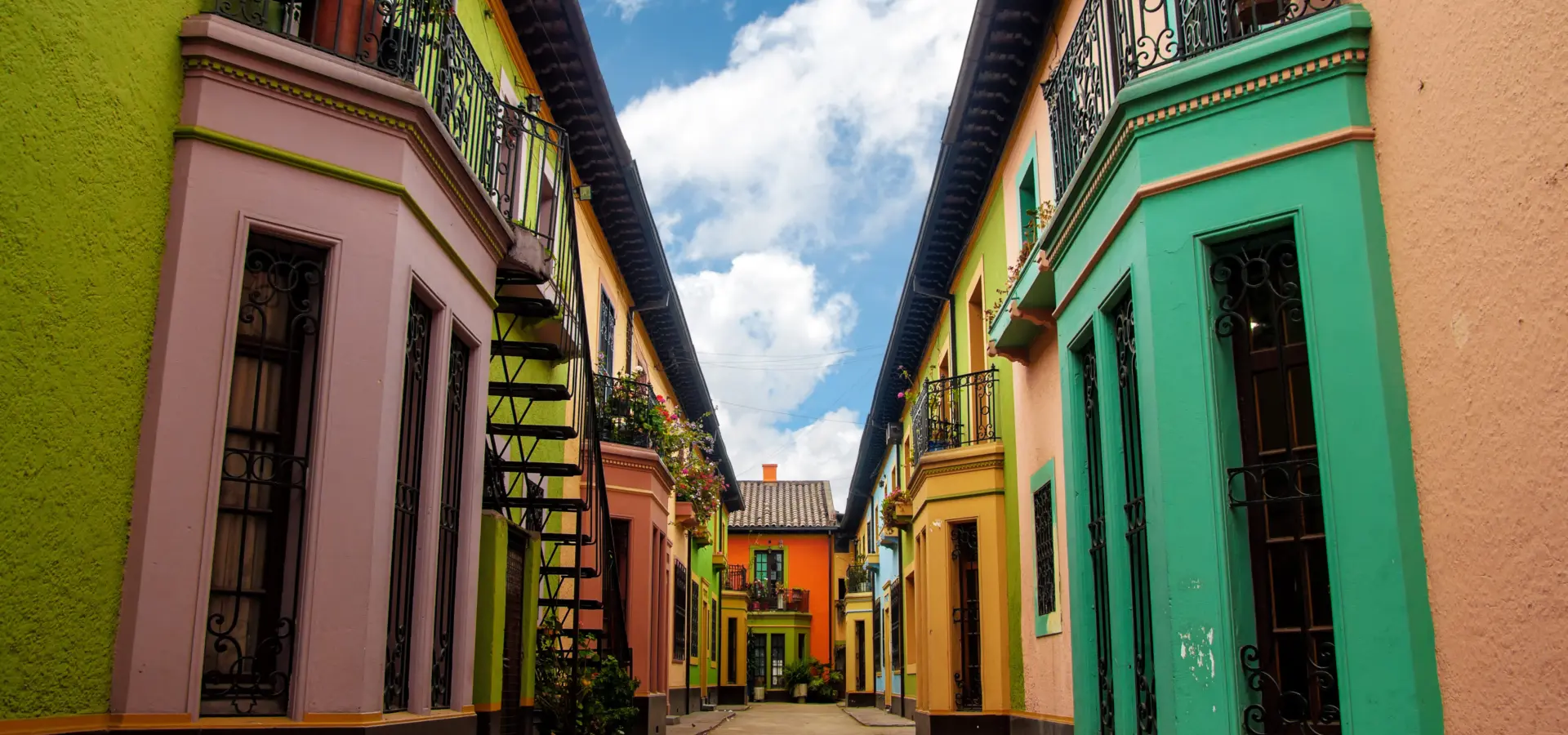 Kleurrijke historische gebouwen