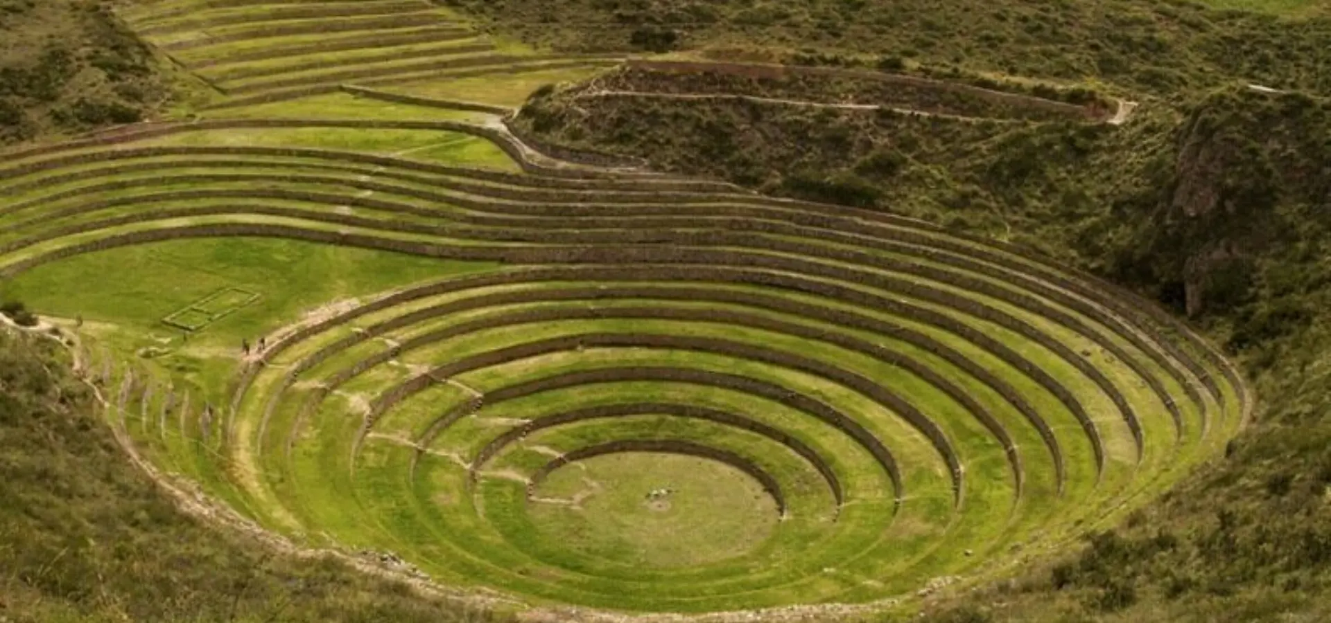 Moray terraces 135