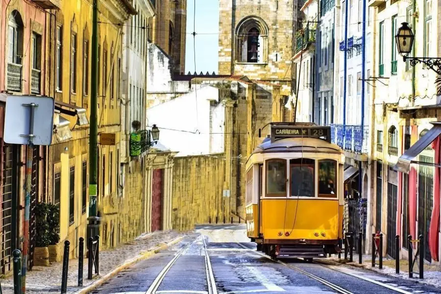 Portugueseways avila reizen unique reis selfdrive portuguese ways upgraded version