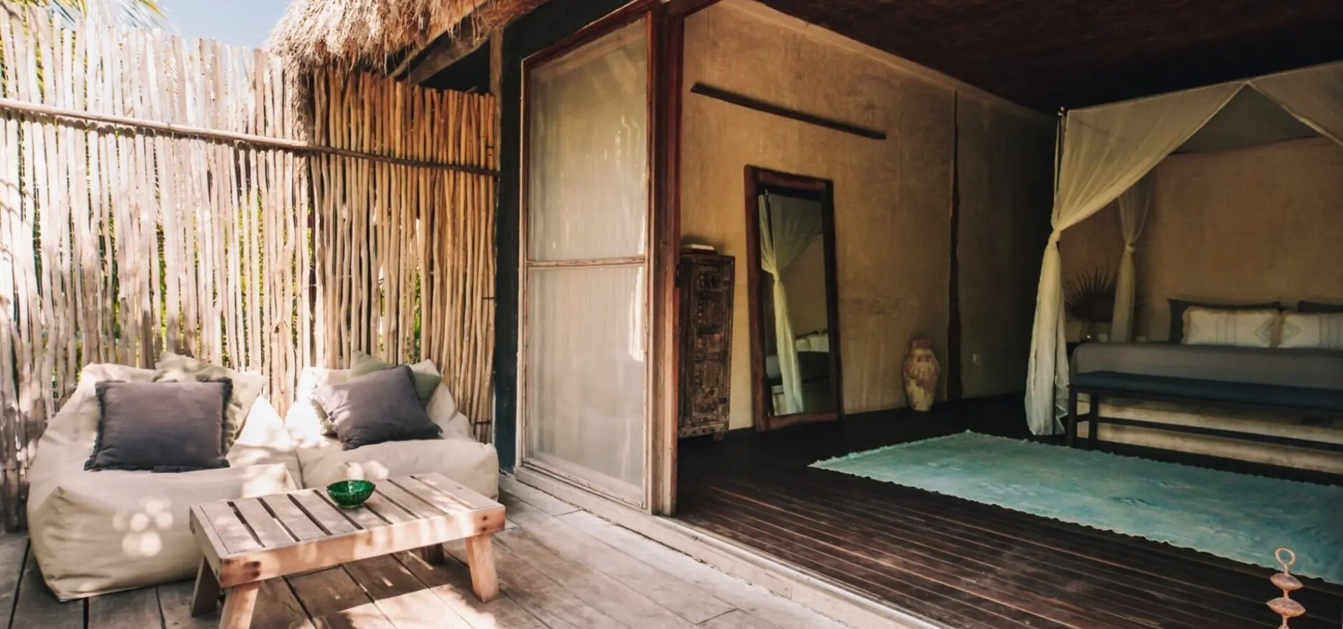 1744105958843 Radhoo Sofia Hernandez 2021 SUITESDELUXE 204