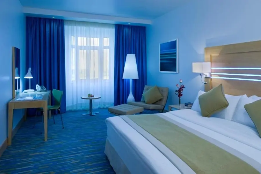 Radisson 3