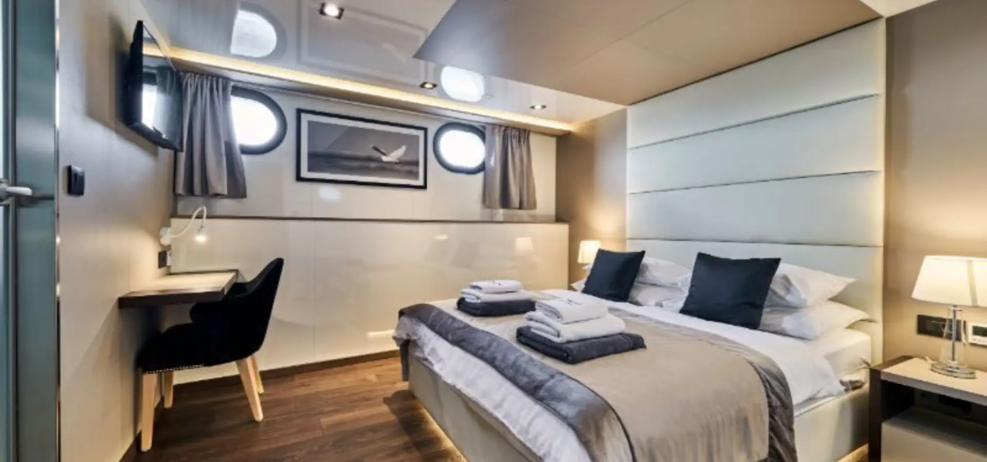 Rara avis luxury charter croatia 13