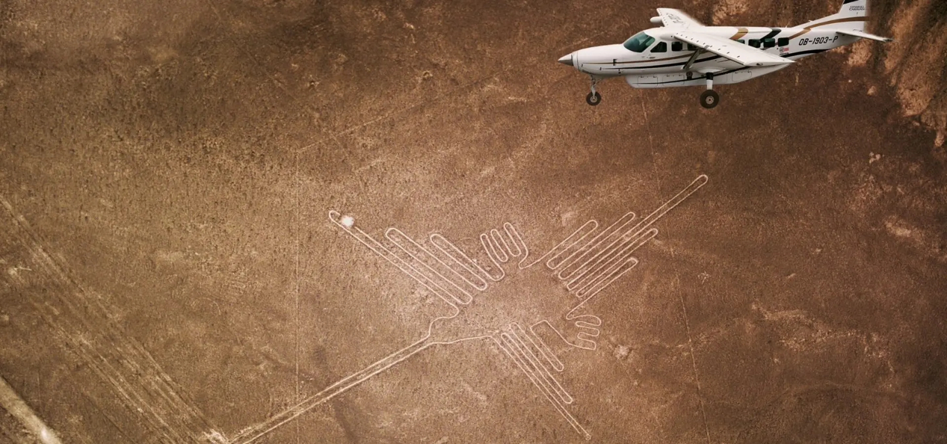 Scenic flight over nazca lines peru 1600x900