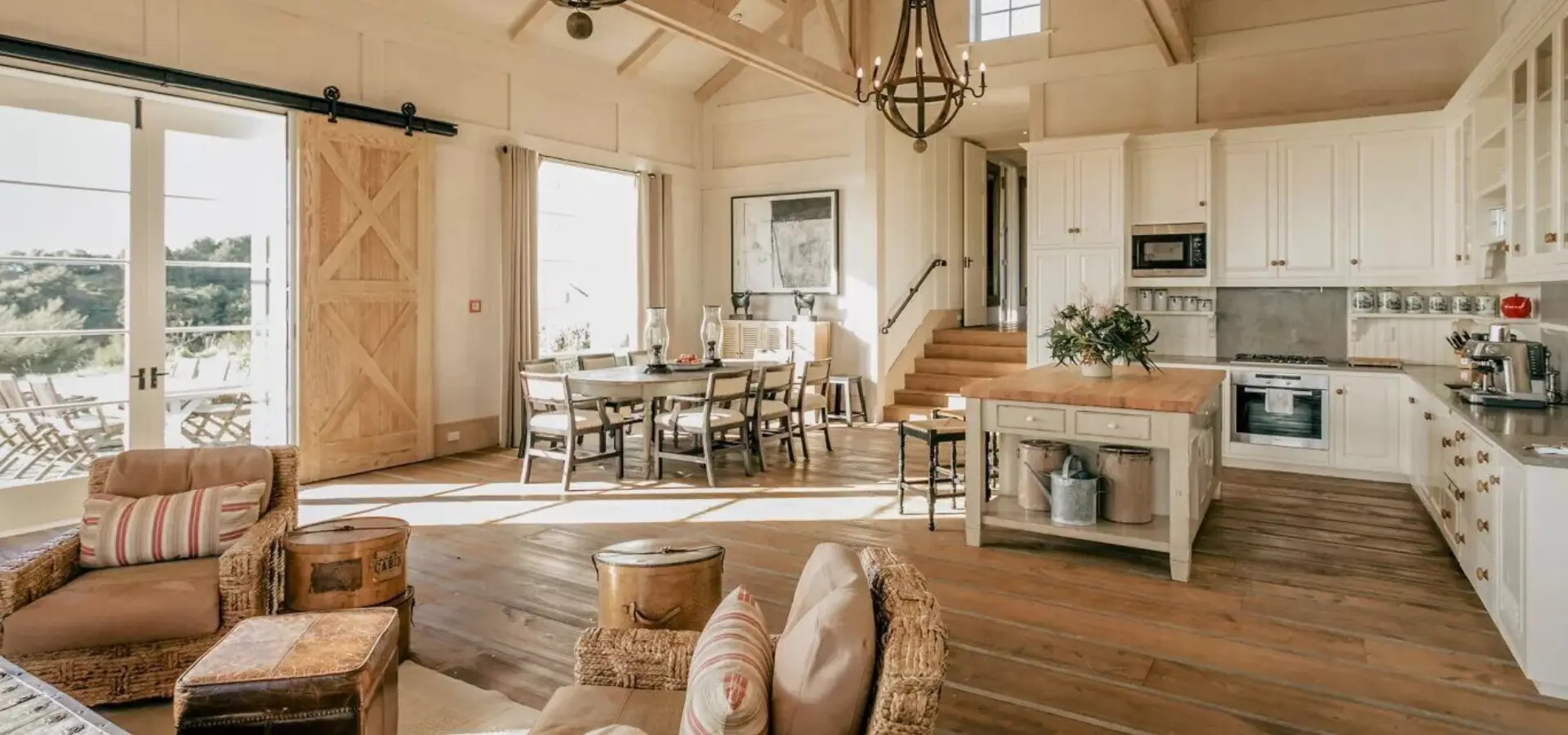Rwnck accommodation cape kidnappers kawkesbay fourbedroom villa lounge kitchen dining wide medium 4 3