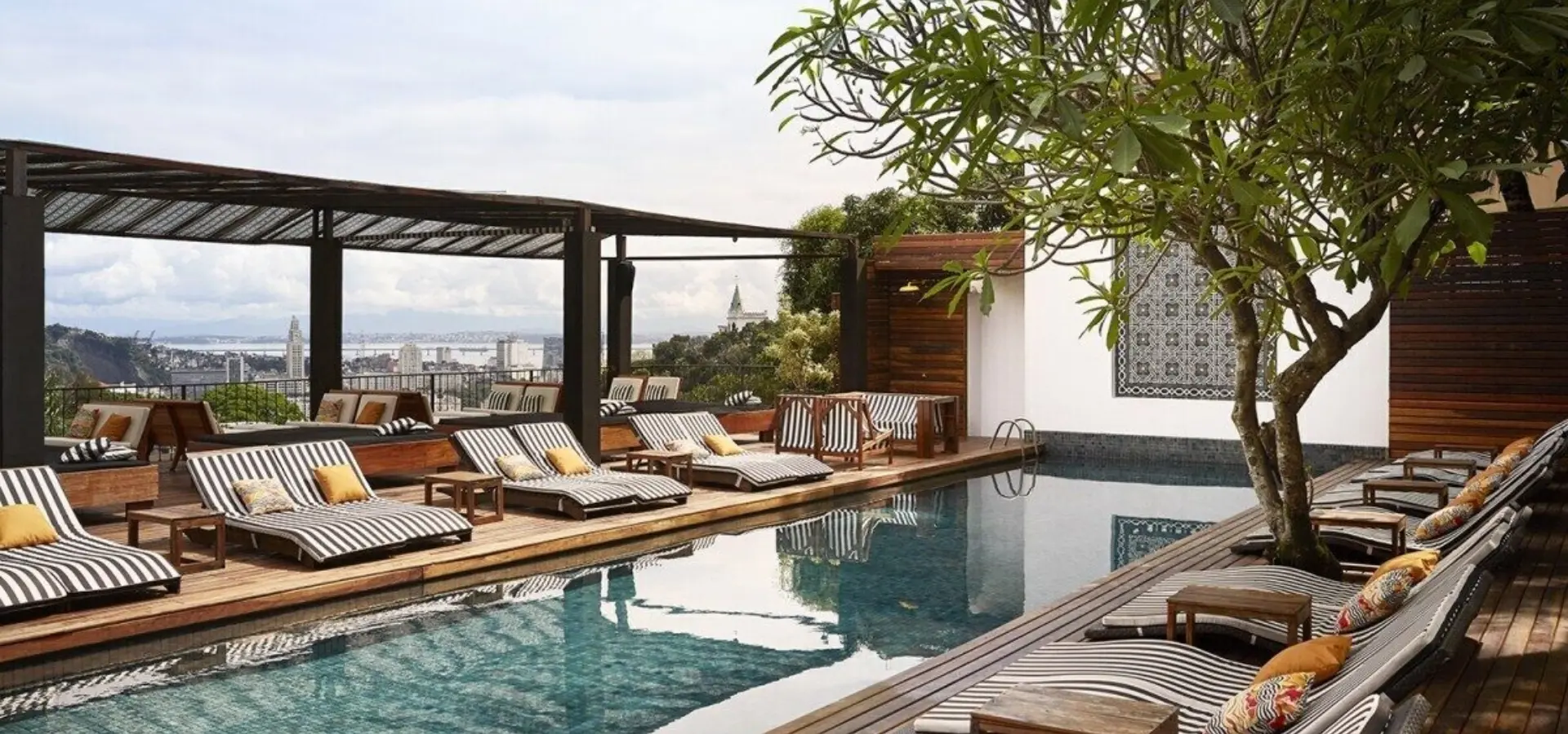 Santa teresal gallery pool 1
