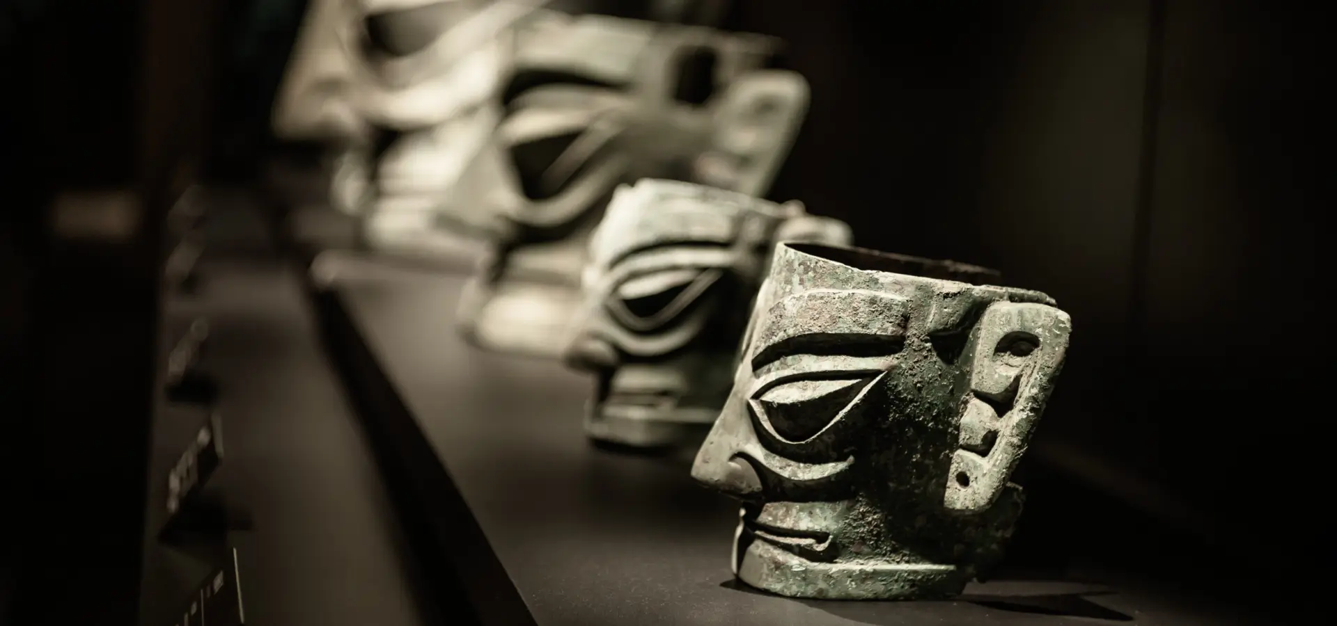 1777550198435ymyphoto sanxingdui 8410996