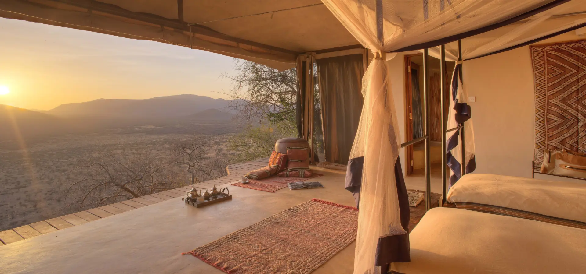 Villa 4 sunset in the bedroom1