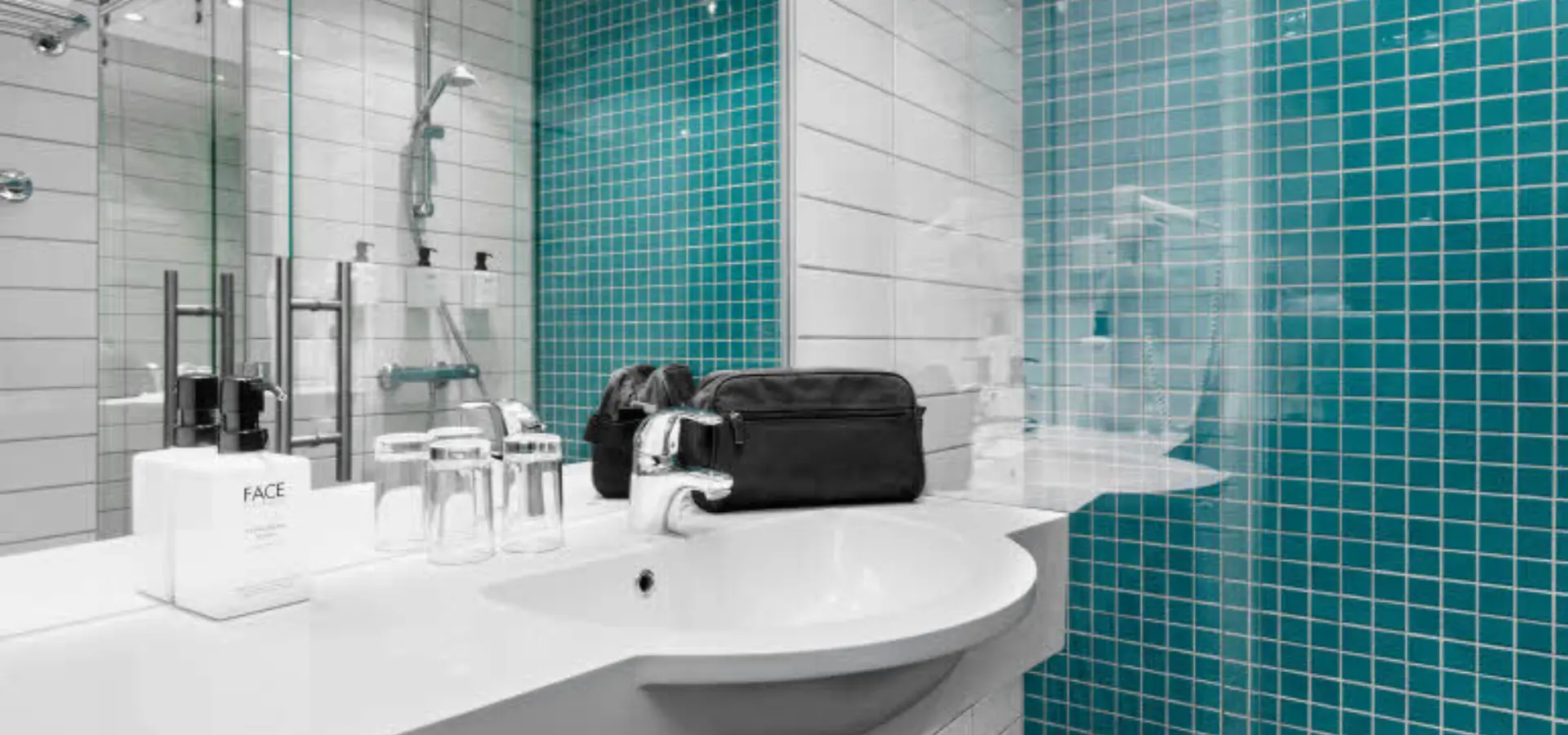 Scandic narvik superior extra room bathroom