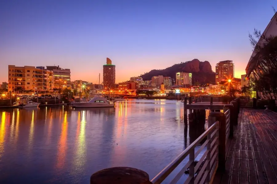 Townsville marina 27671451280