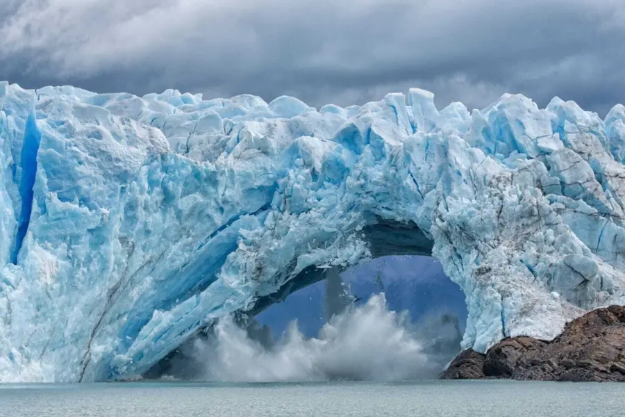 Glaciar perito moreno argentina esteros photo