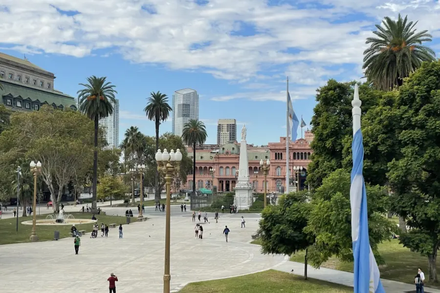 Plaza de mayo 9