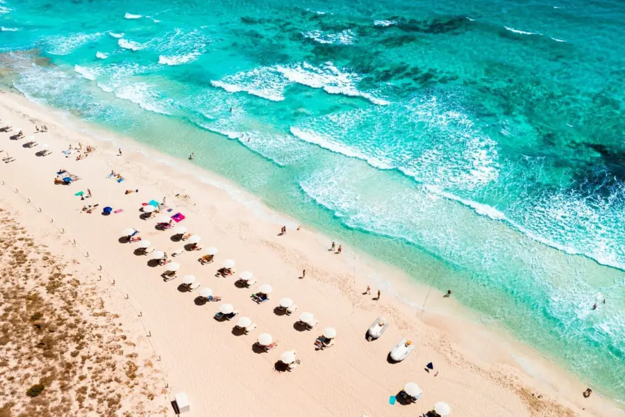 Karol chomka j8pmotvvw50 unsplash