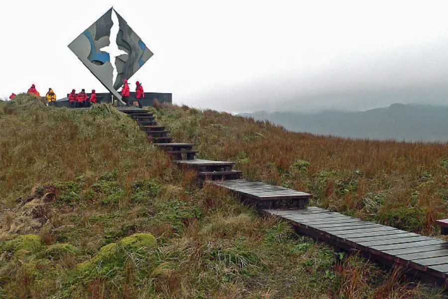 640px cape horn monument