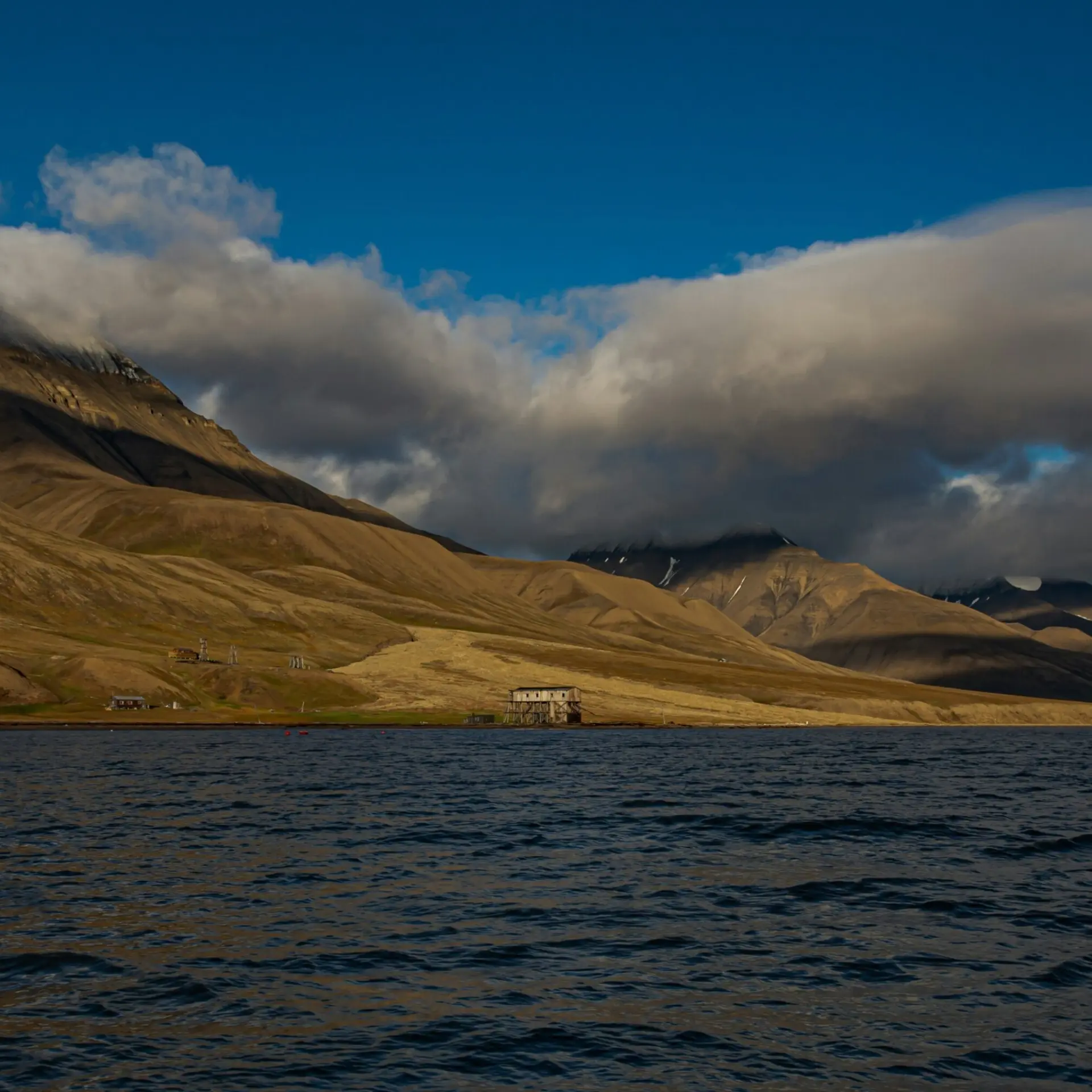 1765372659682hakon grimstad quevzzwkodi unsplash