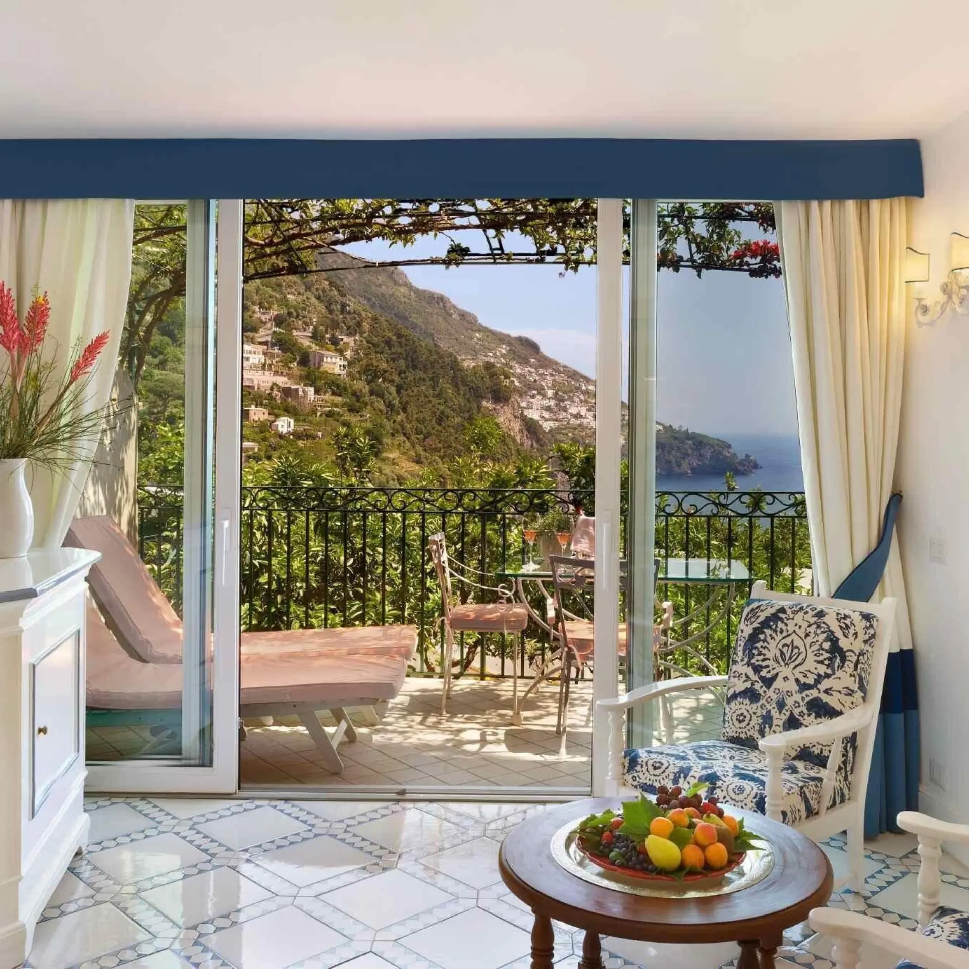 Deluxe room at il san pietro positano 16