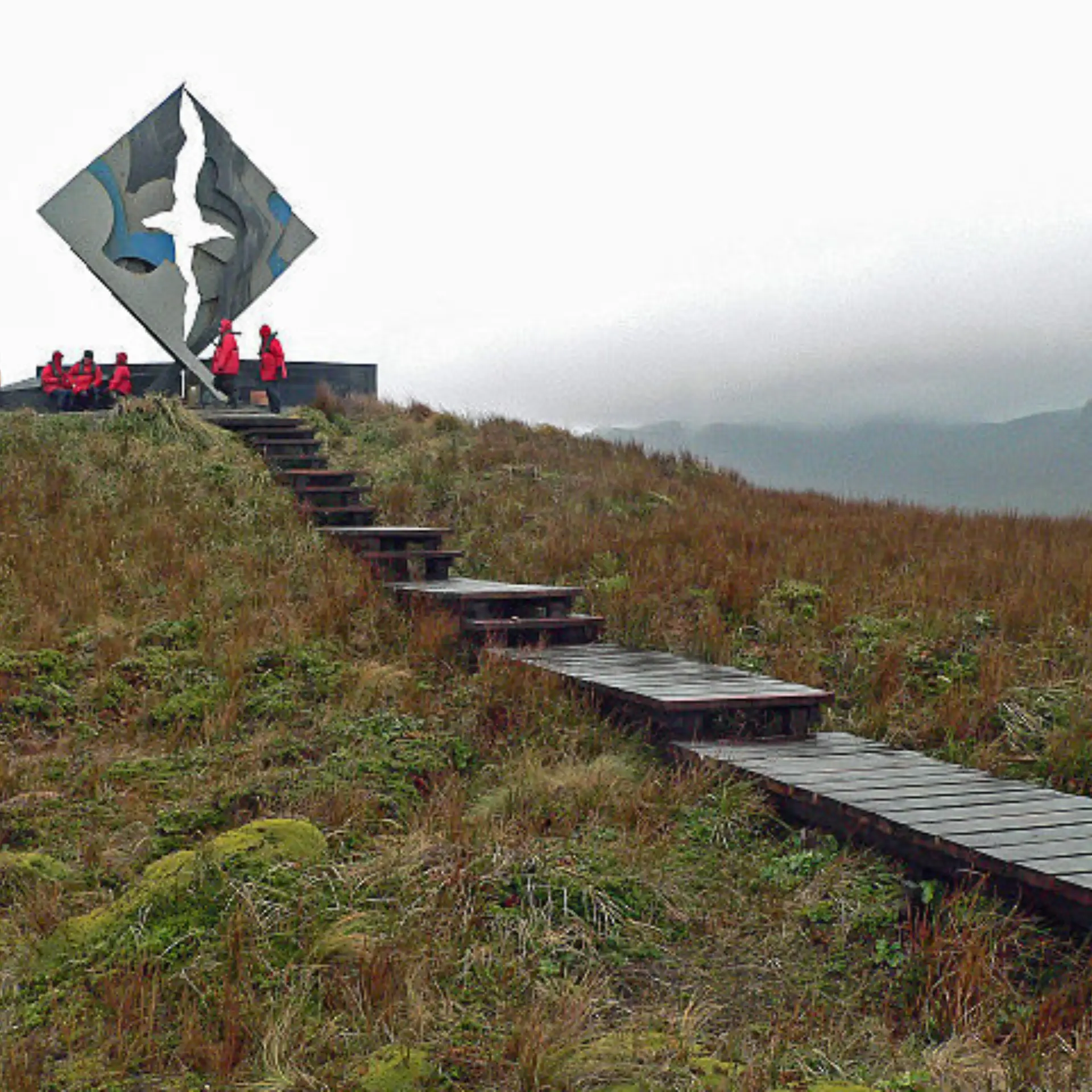 640px cape horn monument