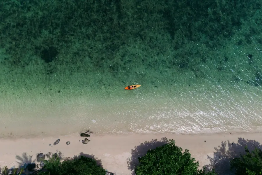Colin meg f05jx9 2s64 unsplash