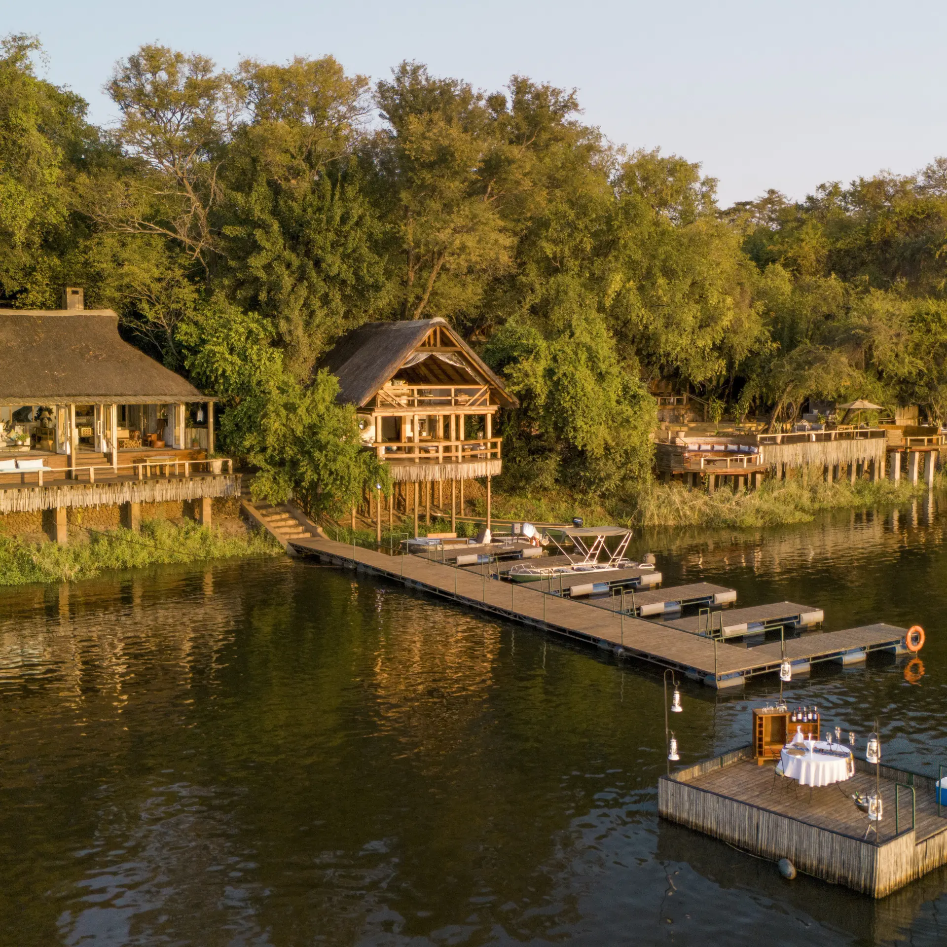 Tongabezi lodge and sampan dining