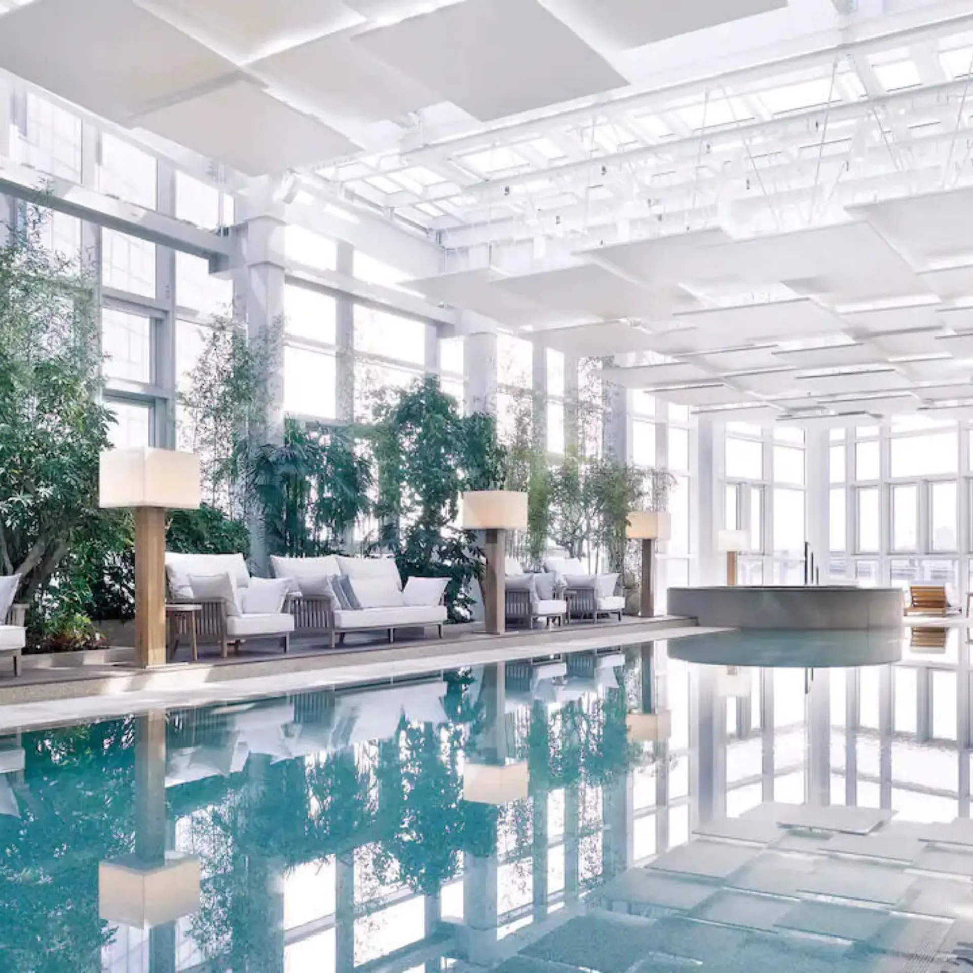 Park hyatt busan p064 swimming pool day 16x9