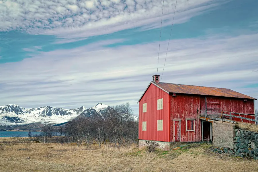 Richard hatleskog hrl2tivsfk4 unsplash