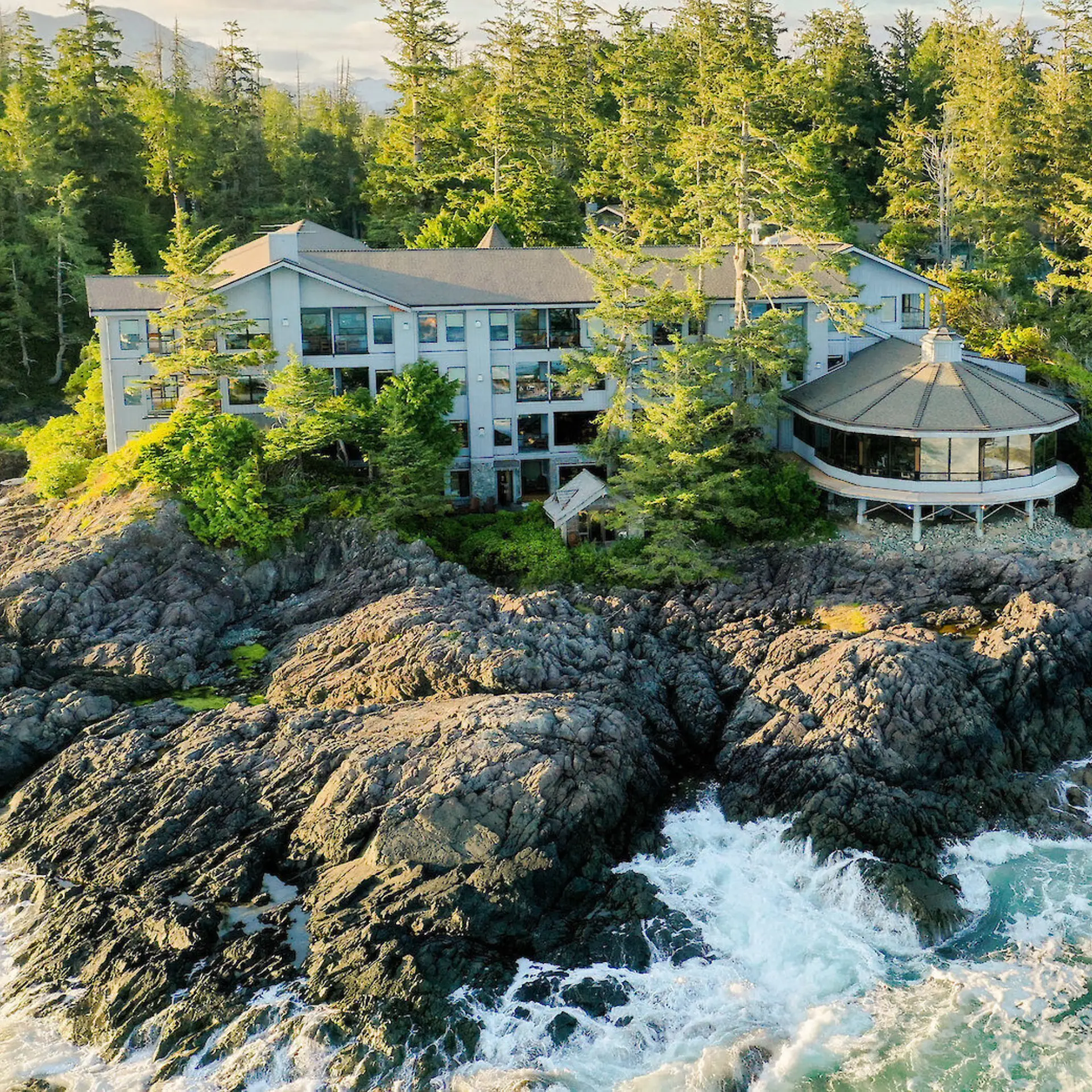 Pointe building owen perry 1400x1042