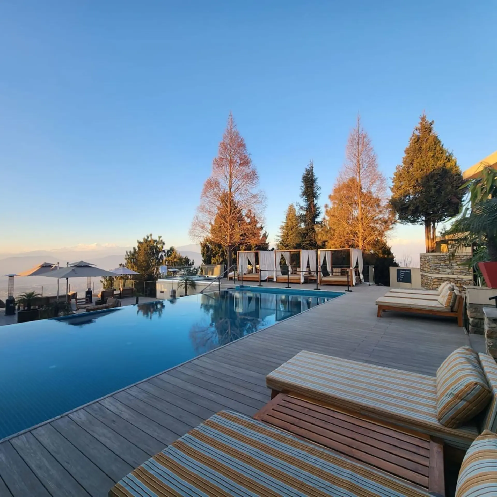 1747325531096 swimming pool pool deck bistro3