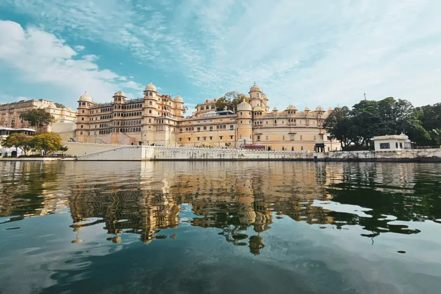 Abhishek r nte8zsp5lbg unsplash